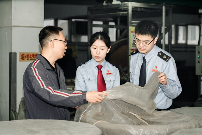 1762390280755019203.jpg 11-5 20251106(发市局内、外网)合规经营诚信纳税案例丨探寻老字号企业A级纳税信用的“酿造”之道3_副本.jpg