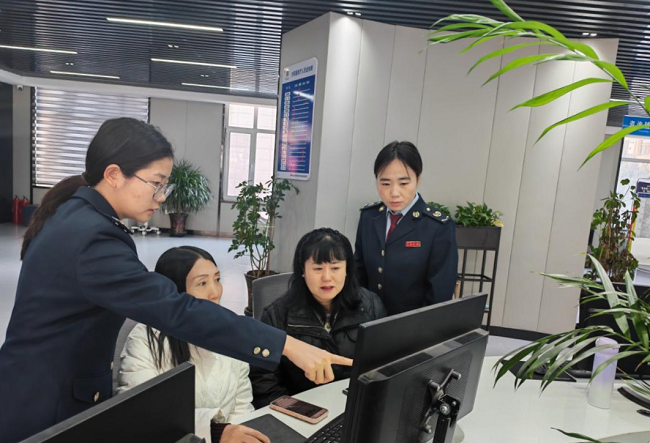 1767149668759005971.png 朔州开发区税务:税暖民心解难题 实干笃行勇担当.png