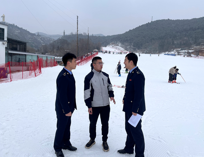 1771057542095025414.jpg 潞州区老顶山文旅中心调研照片24_副本.jpg