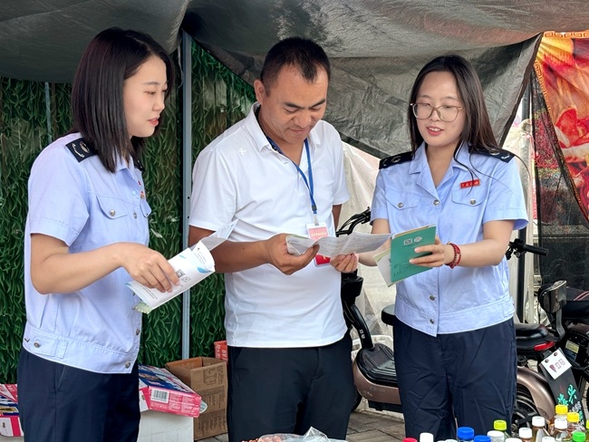 8-19 20260821（内+外）古交市税务：税法宣传进古会 便民服务暖民心3_副本.jpg