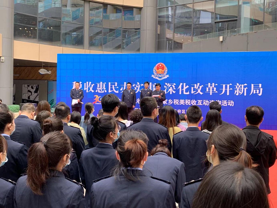 忻府区税务局税宣春风入商家家乡税美悦民心